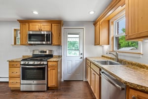 E Brightview Ave-S1808-030.jpg