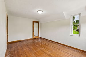E Brightview Ave-S1808-050.jpg