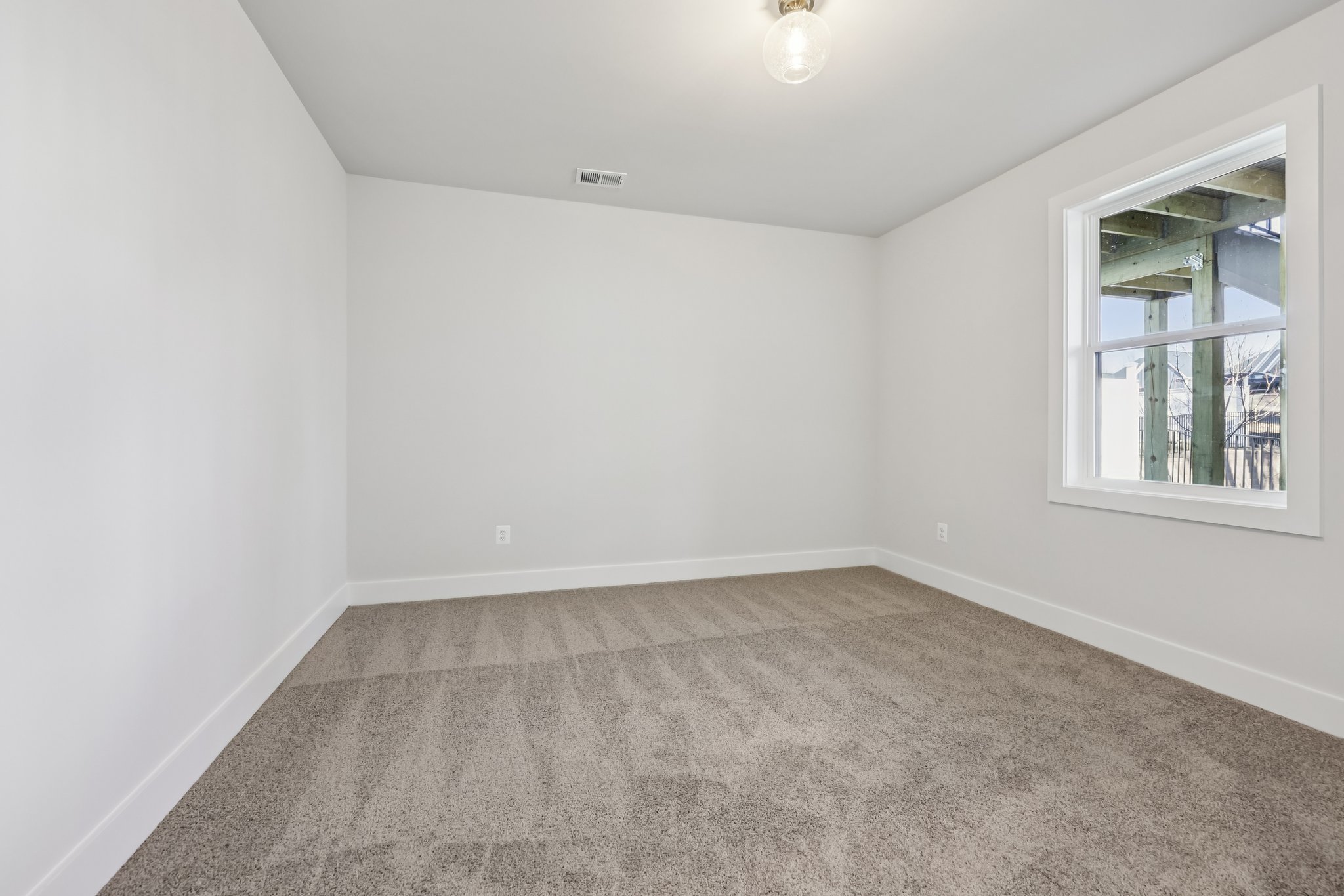 Headland Ct-S2201-034.jpg