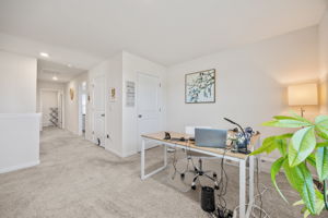 Versatile Loft w/ Closet