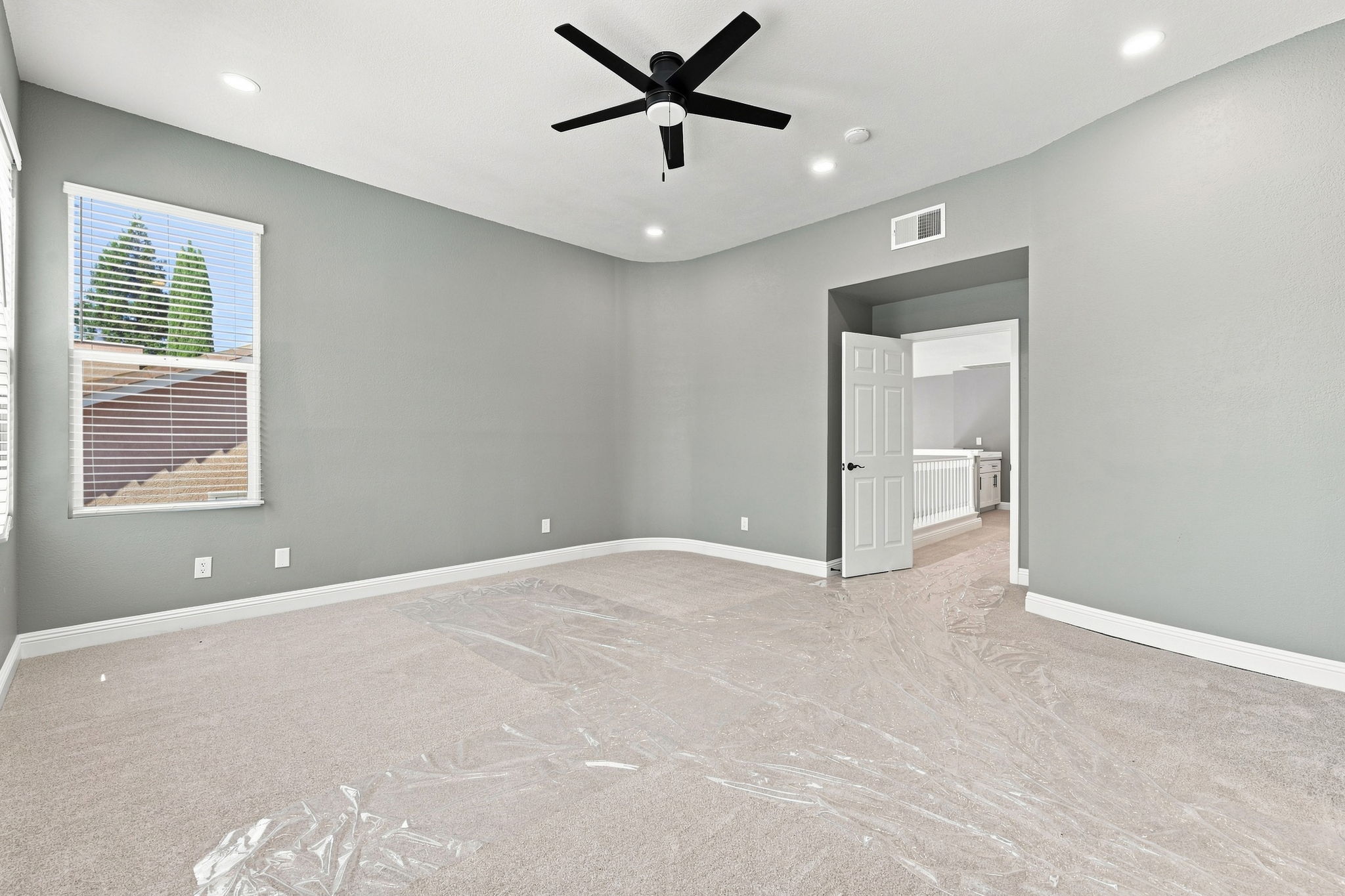 026_F8_4414 Horseshoe Cir