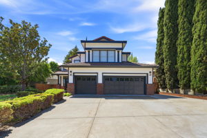 001_F8_4414 Horseshoe Cir