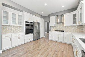 012_F8_4414 Horseshoe Cir