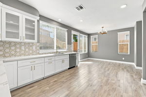 013_F8_4414 Horseshoe Cir