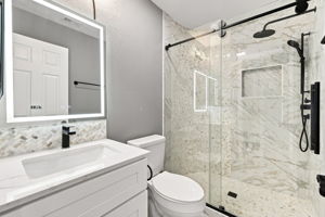 036_F8_4414 Horseshoe Cir