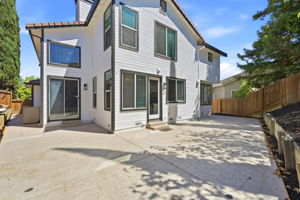 044_F8_4414 Horseshoe Cir