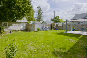  Photo 30