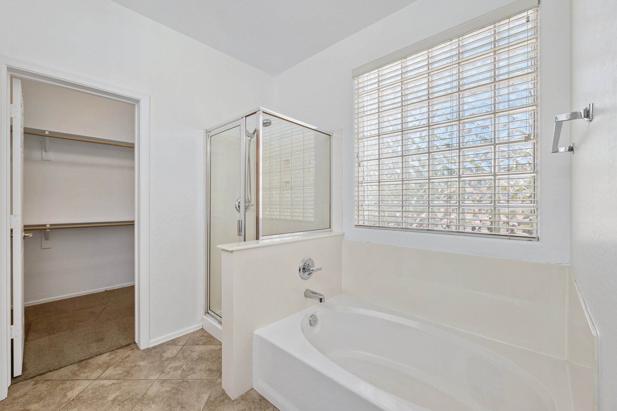 4414 W St Kateri Dr - 018.jpg