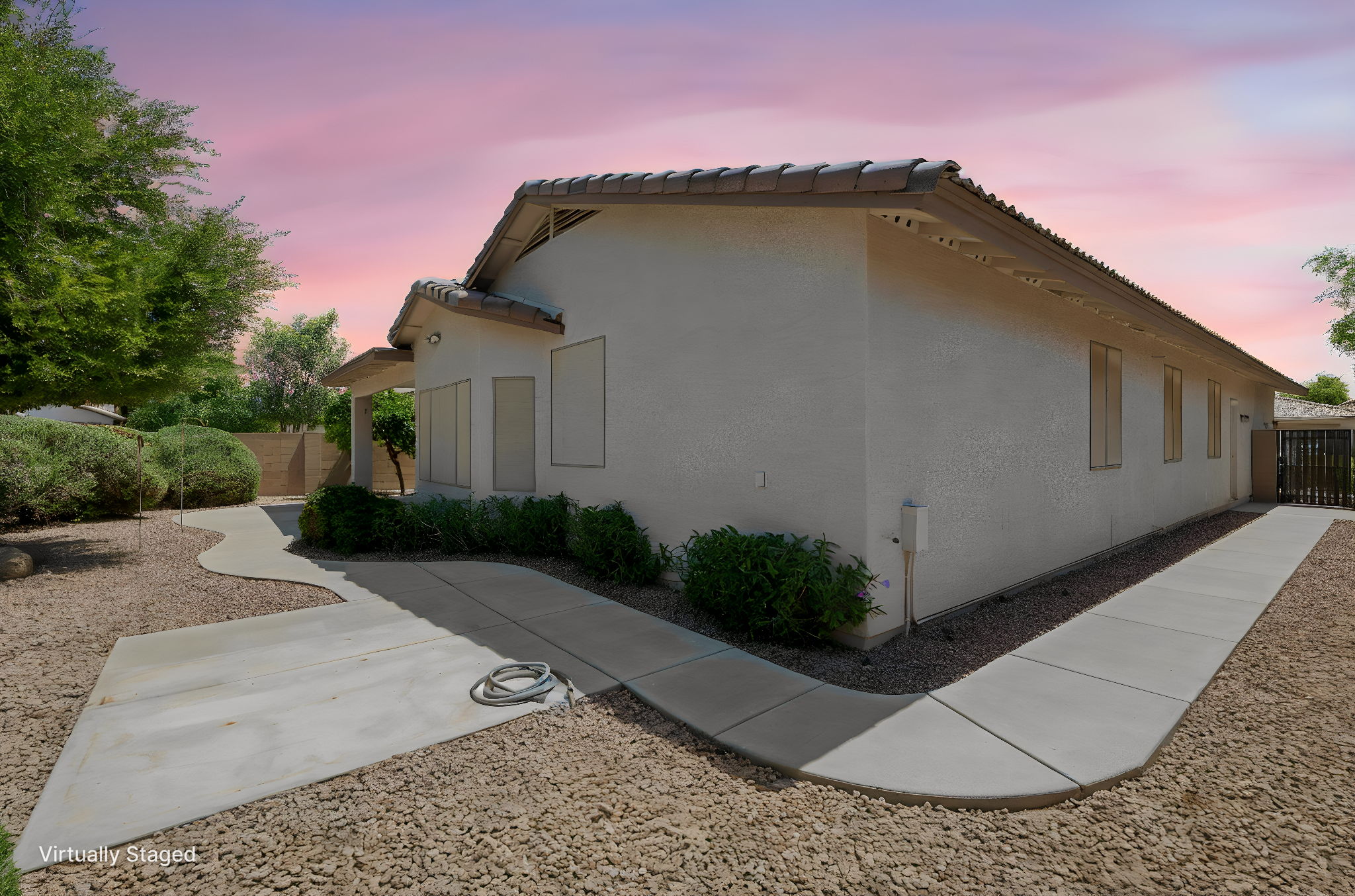 4414 W St Kateri Dr - 034 day to dusk.jpeg