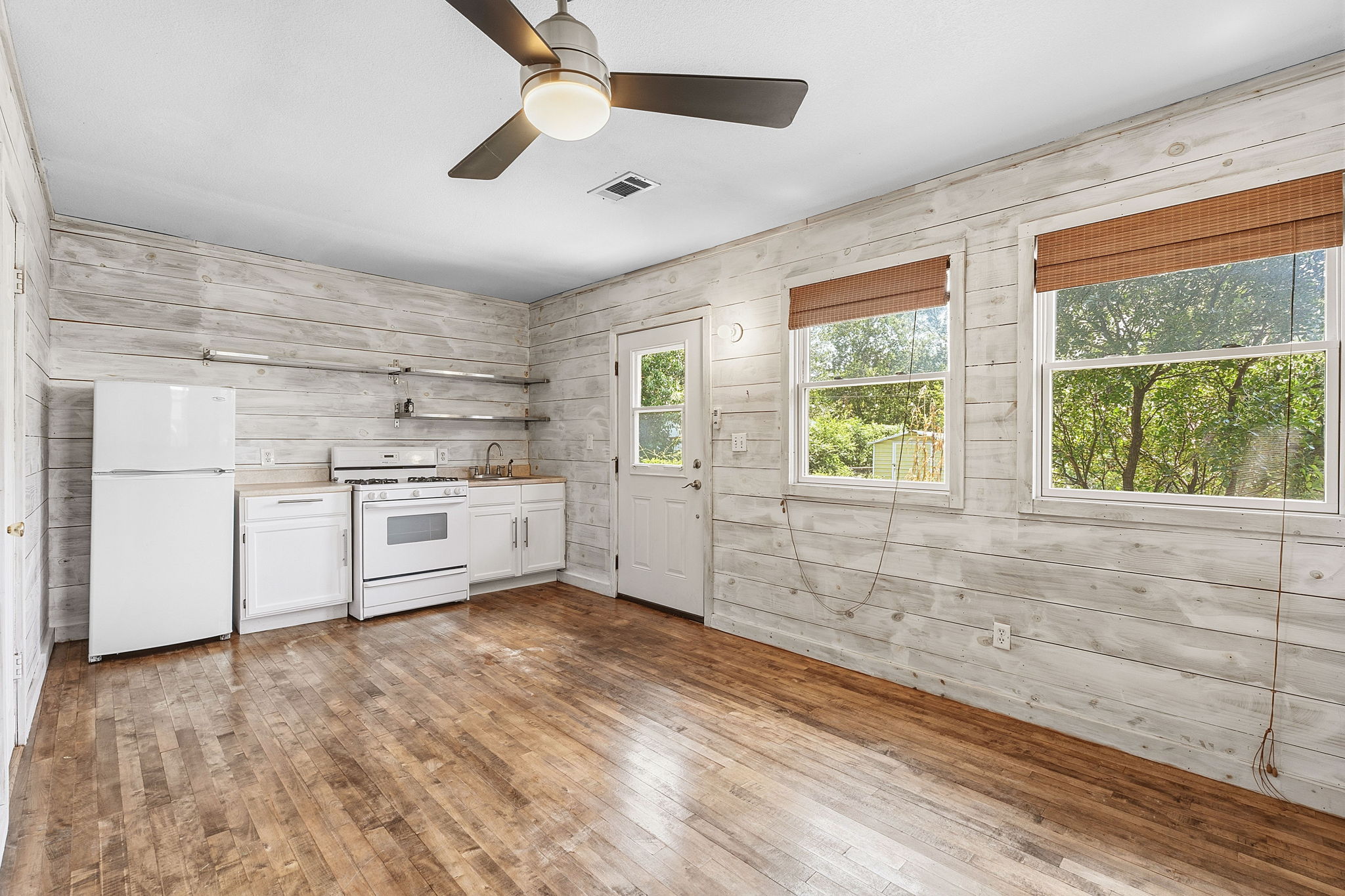 Casita floos are maple (we think), Pella windows.