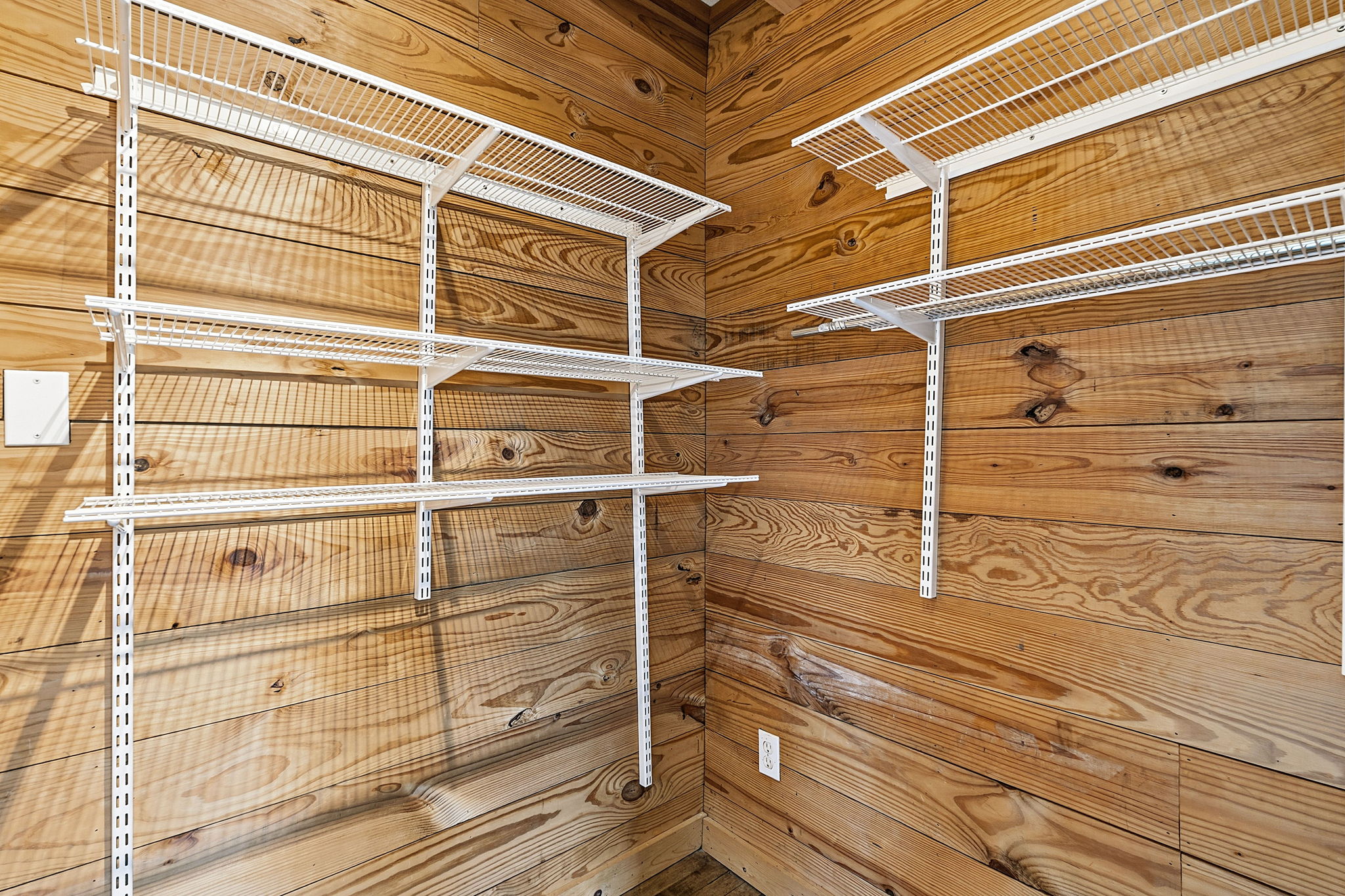 Casita closet.