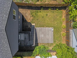  Photo 51