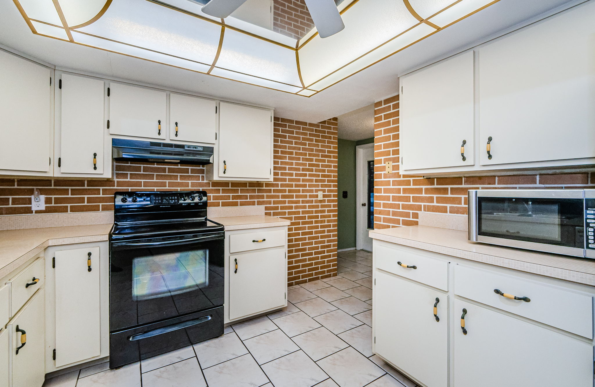 Kitchen 1C