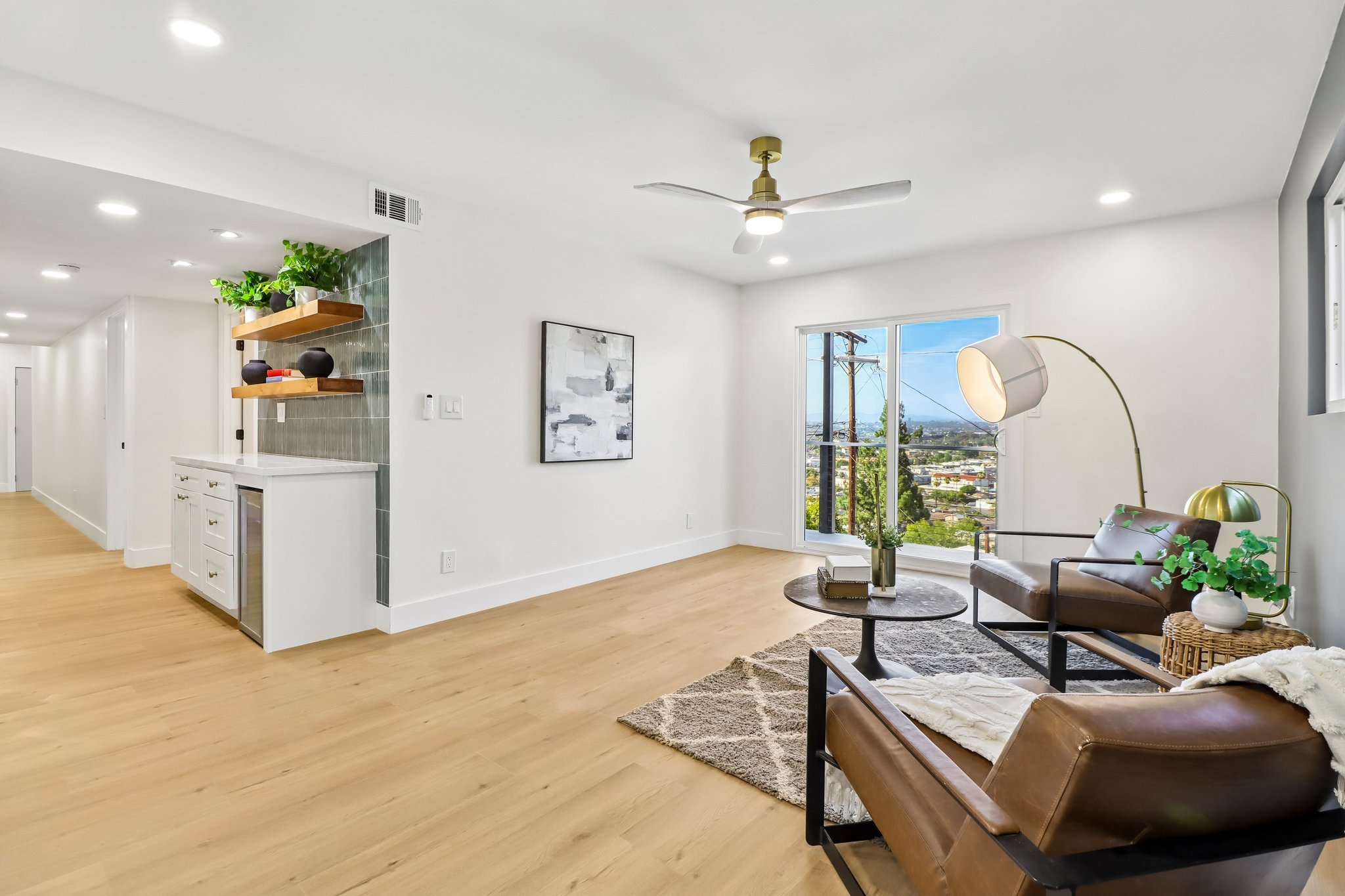 Beverly Dr-S1707-009.jpg