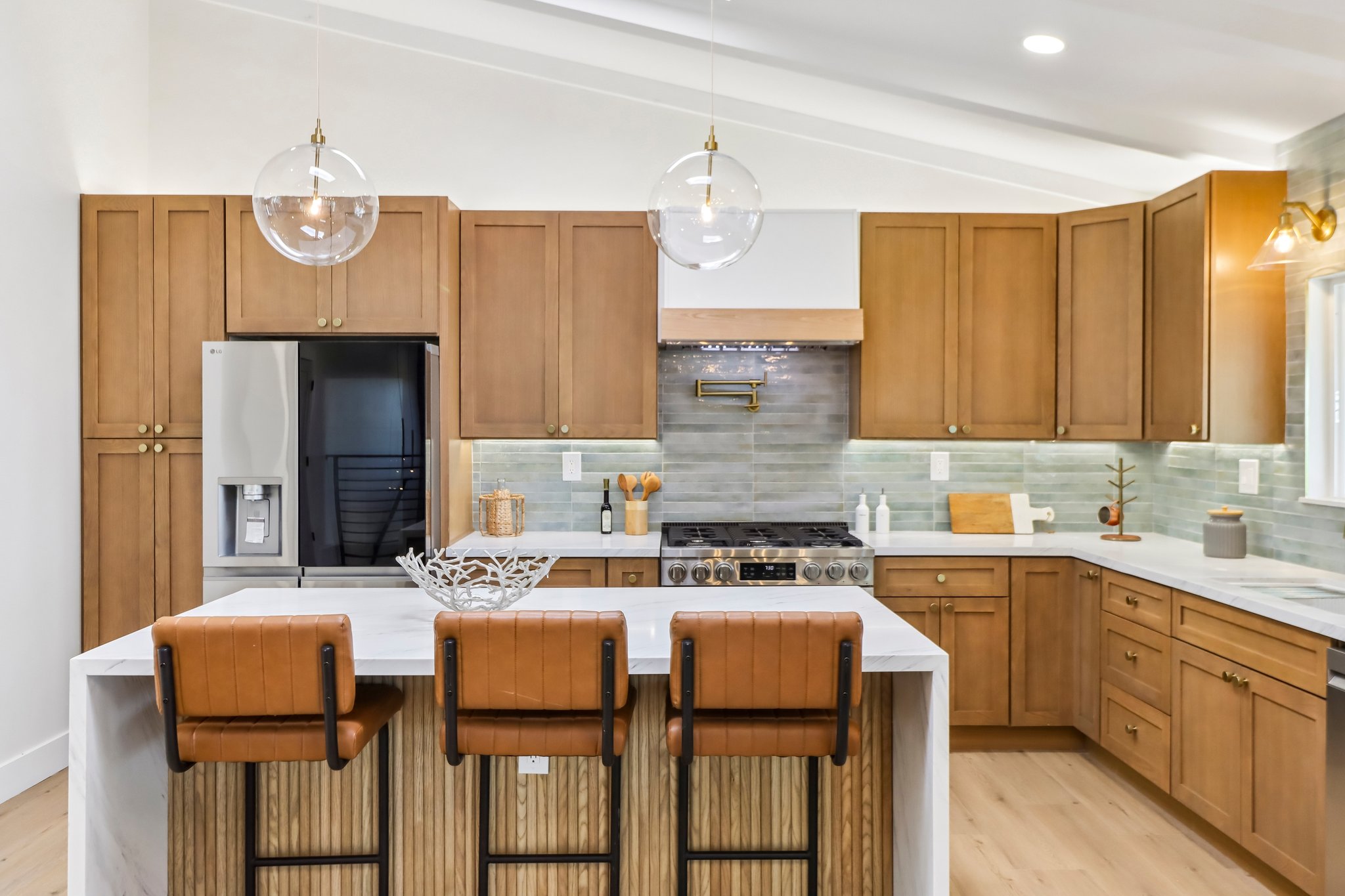 Beverly Dr-S1707-018.jpg