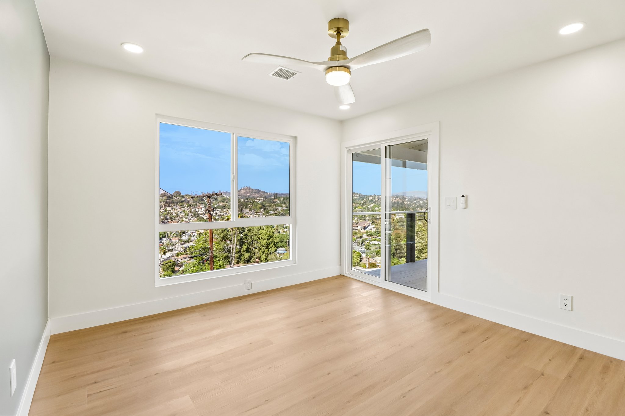 Beverly Dr-S1707-023.jpg