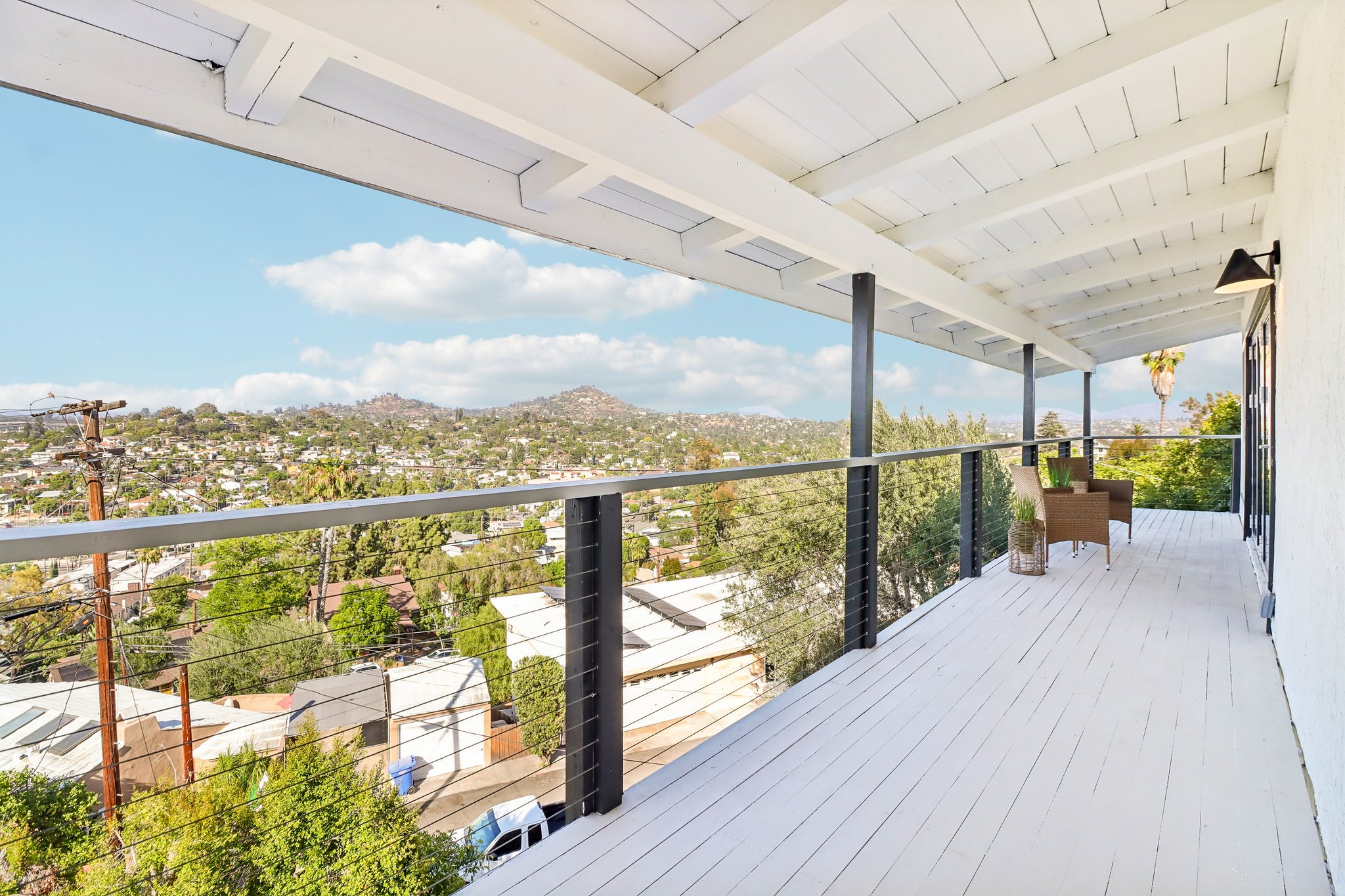 Beverly Dr-S1707-054.jpg