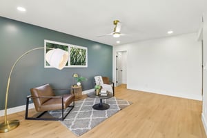 Beverly Dr-S1707-010.jpg