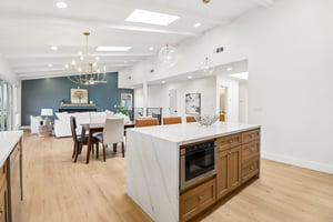 Beverly Dr-S1707-016.jpg