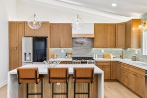 Beverly Dr-S1707-018.jpg