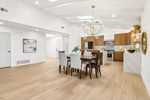 Beverly Dr-S1707-019.jpg