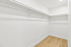 Beverly Dr-S1707-032.jpg