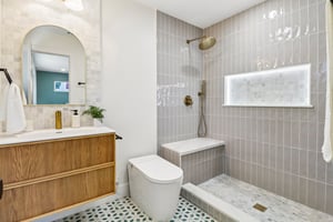 Beverly Dr-S1707-034.jpg
