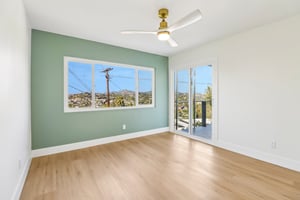 Beverly Dr-S1707-045.jpg
