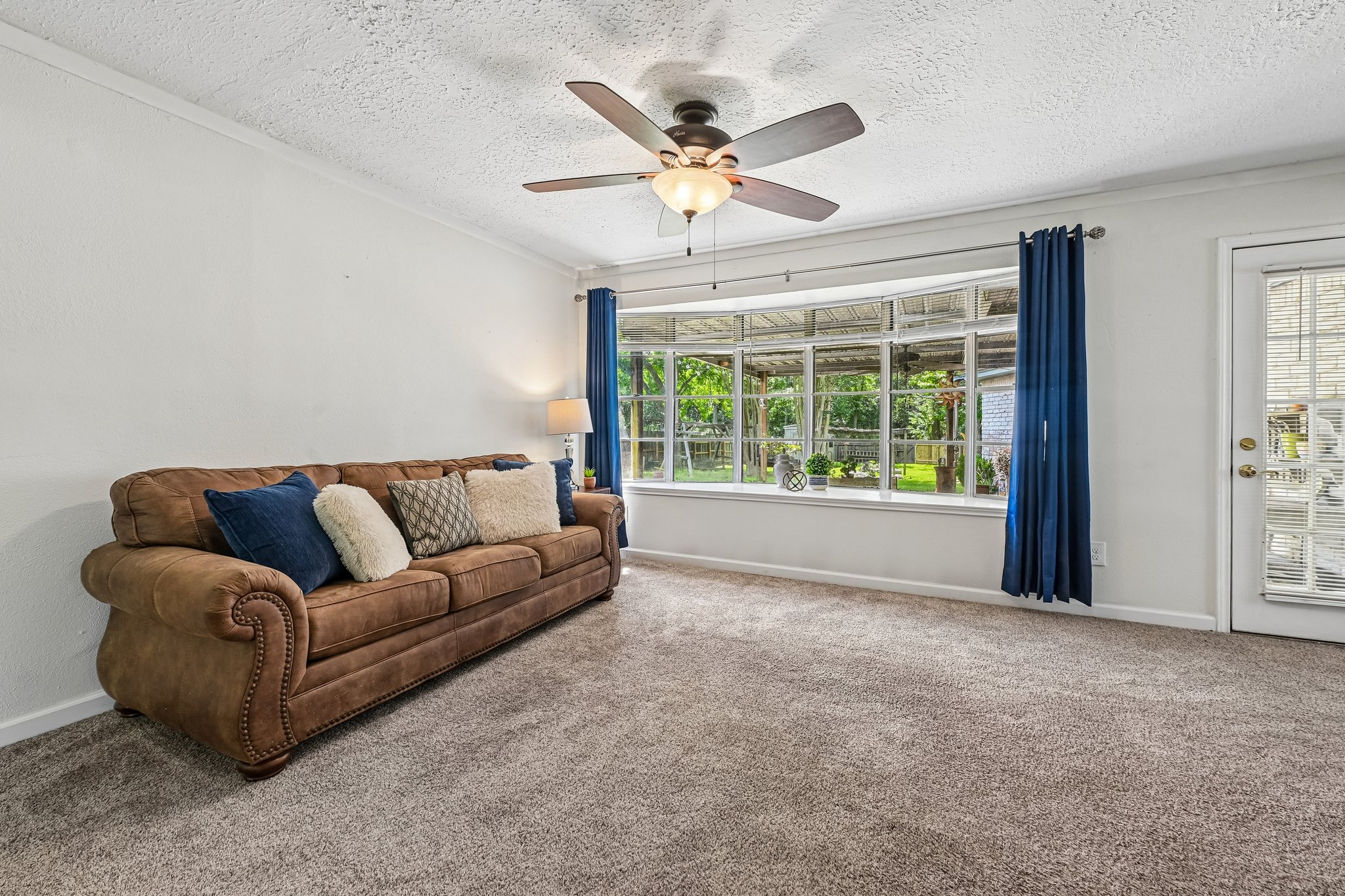 Saffron Ln-S1305-009.jpg