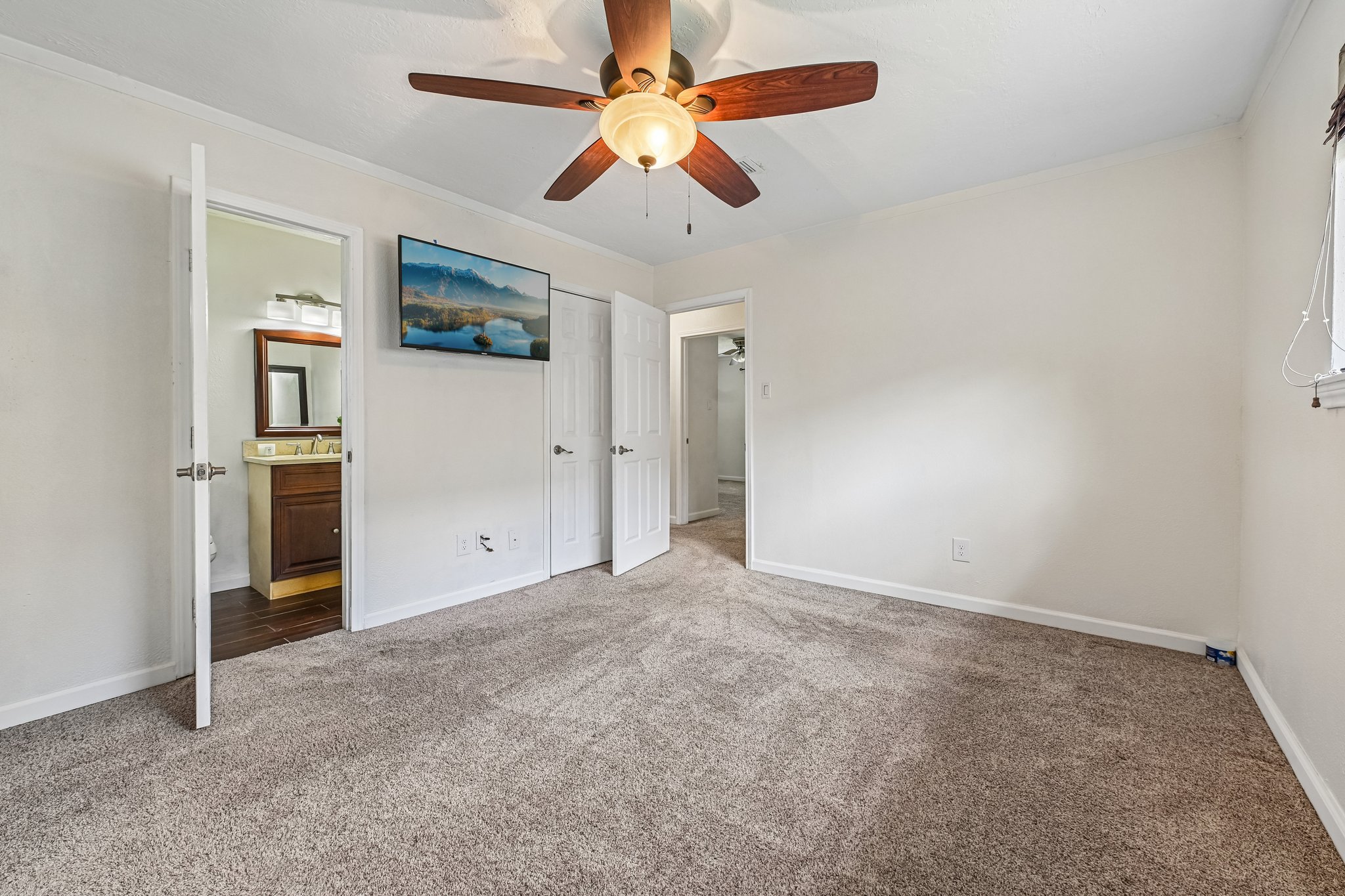 Saffron Ln-S1305-025.jpg