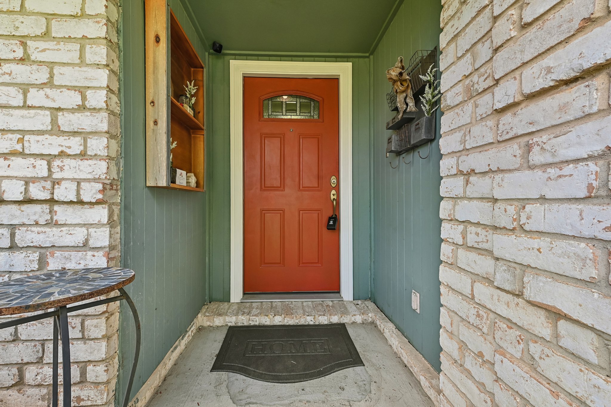 Saffron Ln-S1405-004.jpg