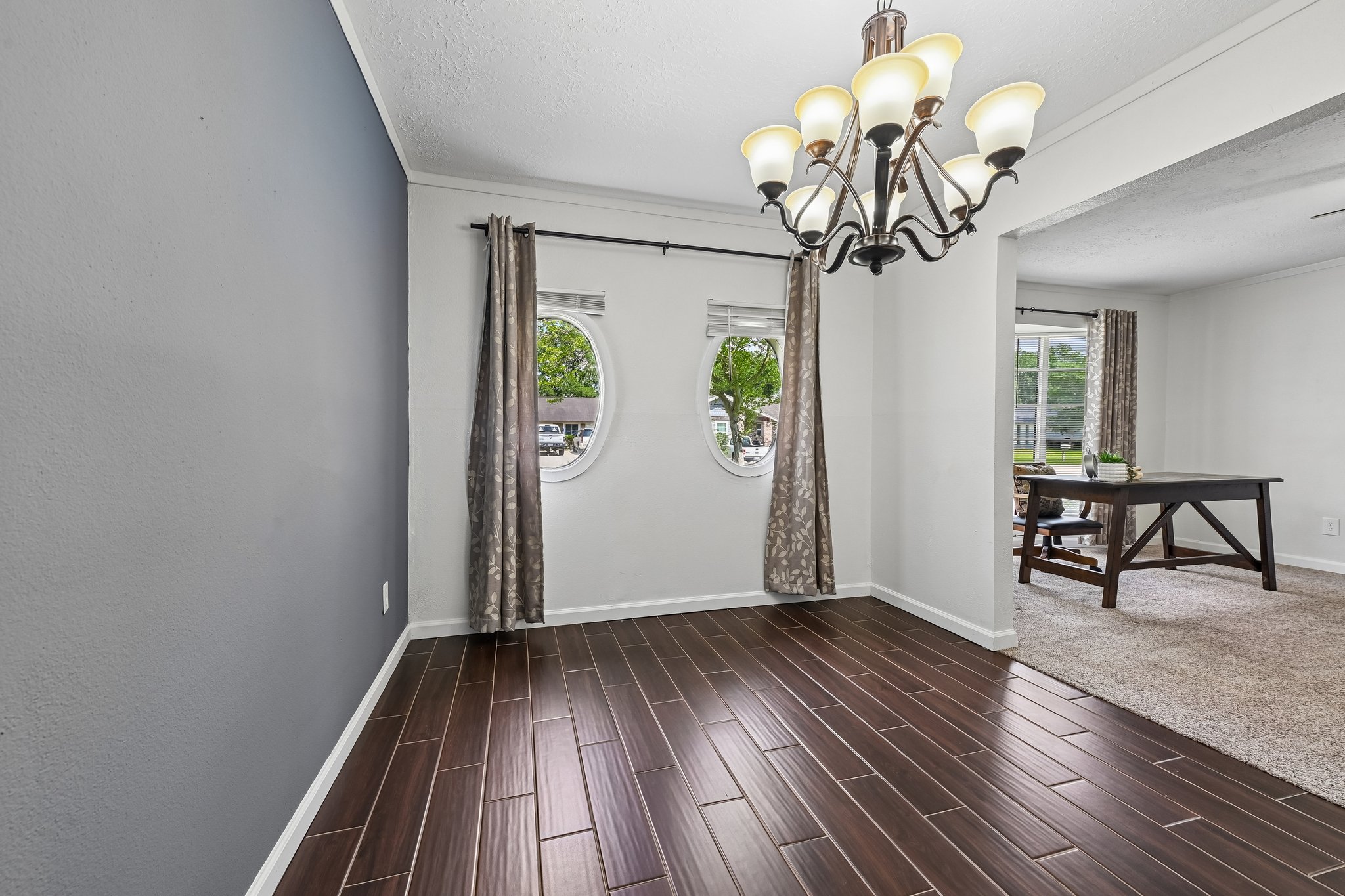 Saffron Ln-S1405-009.jpg
