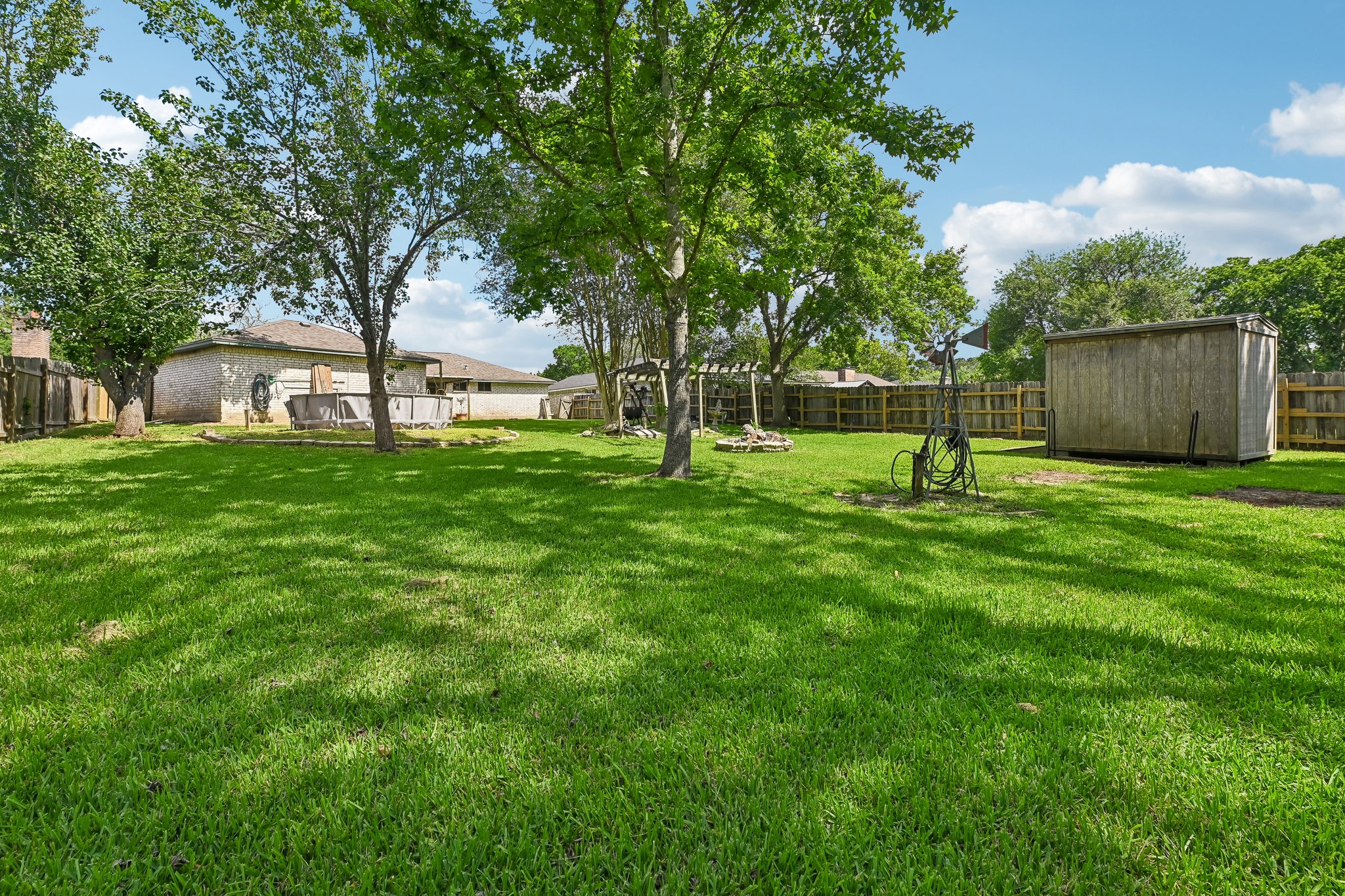 Saffron Ln-S1405-034.jpg