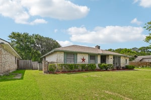 Saffron Ln-S1305-003.jpg