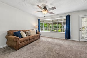 Saffron Ln-S1305-009.jpg