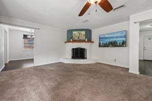 Saffron Ln-S1405-014.jpg