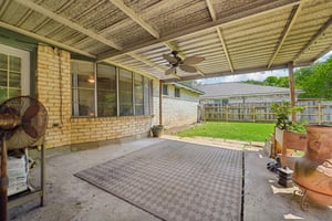 Saffron Ln-S1405-031.jpg