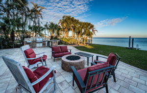 Patio and Grilling Area5