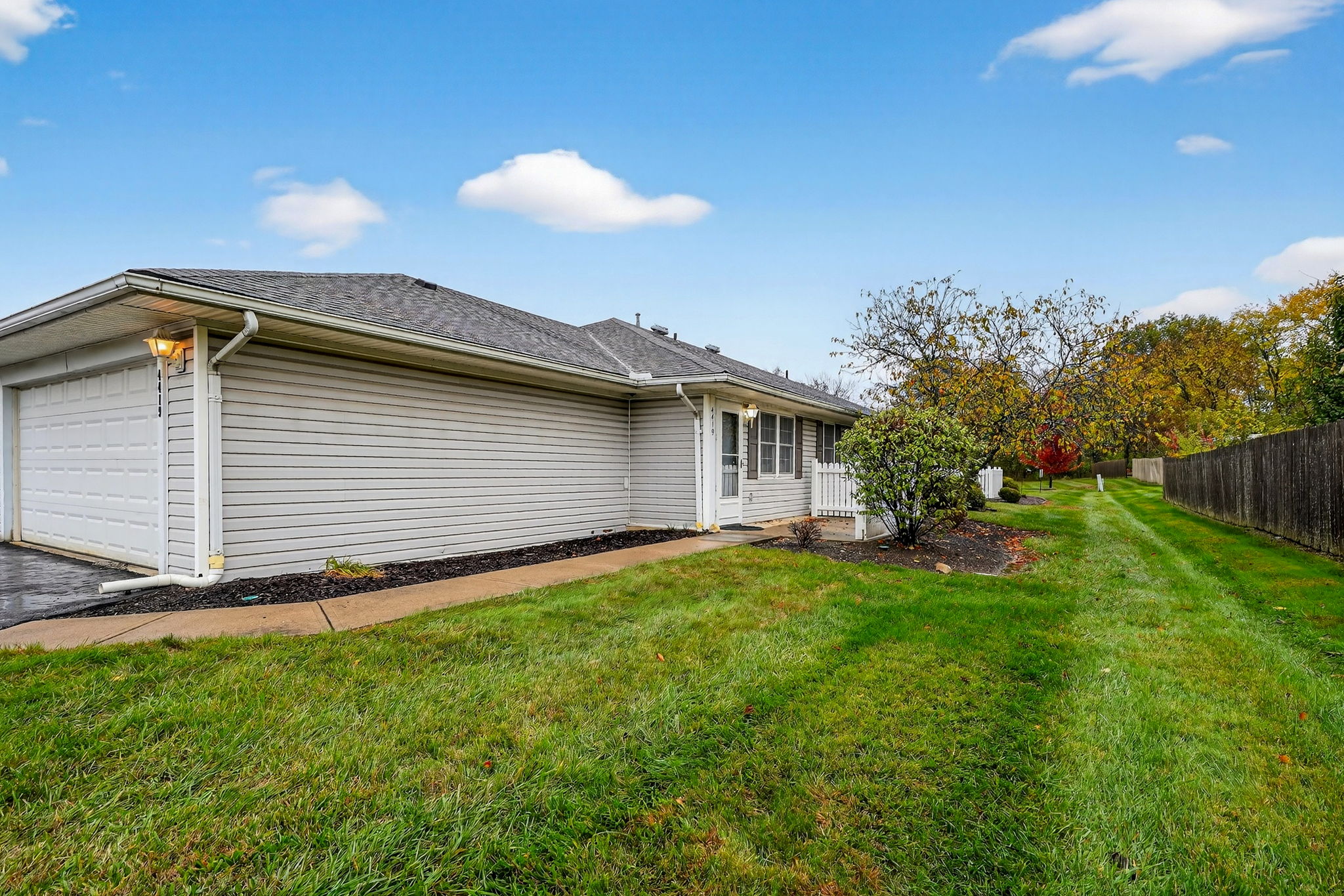 4419 Hammerton Dr  (1)