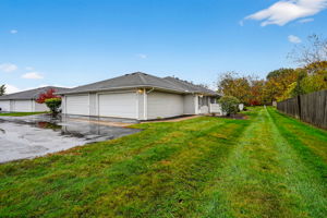 4419 Hammerton Dr  (2)