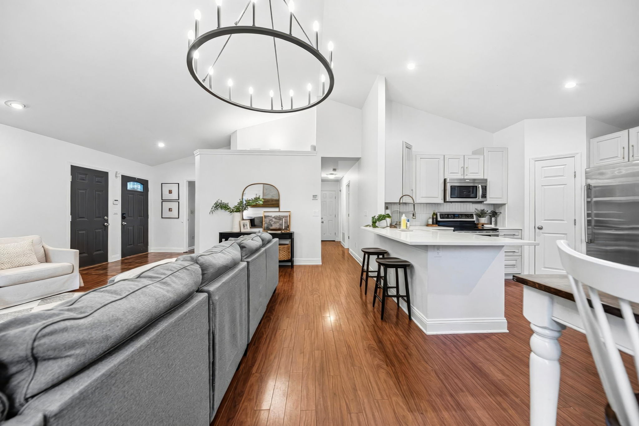 V.S.- 4419 Prairie Pine Ct, Hilliard-11