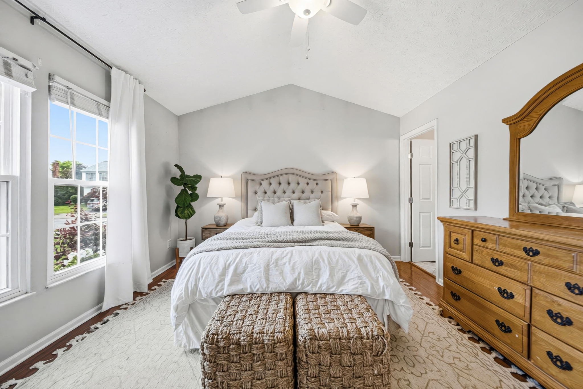 V.S.- 4419 Prairie Pine Ct, Hilliard-28