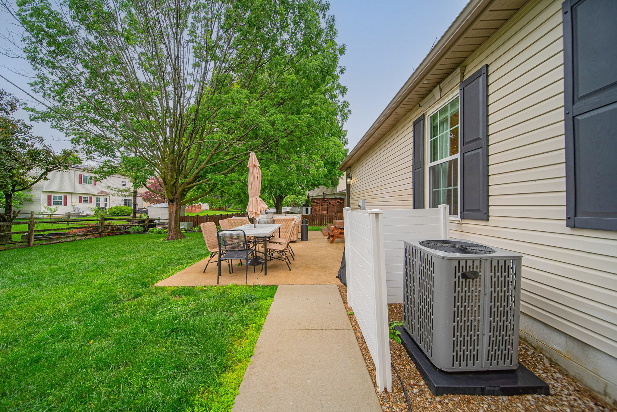 V.S.- 4419 Prairie Pine Ct, Hilliard-55