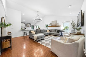 V.S.- 4419 Prairie Pine Ct, Hilliard-8