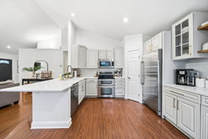 V.S.- 4419 Prairie Pine Ct, Hilliard-15