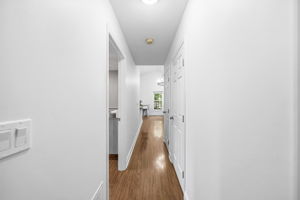 V.S.- 4419 Prairie Pine Ct, Hilliard-22
