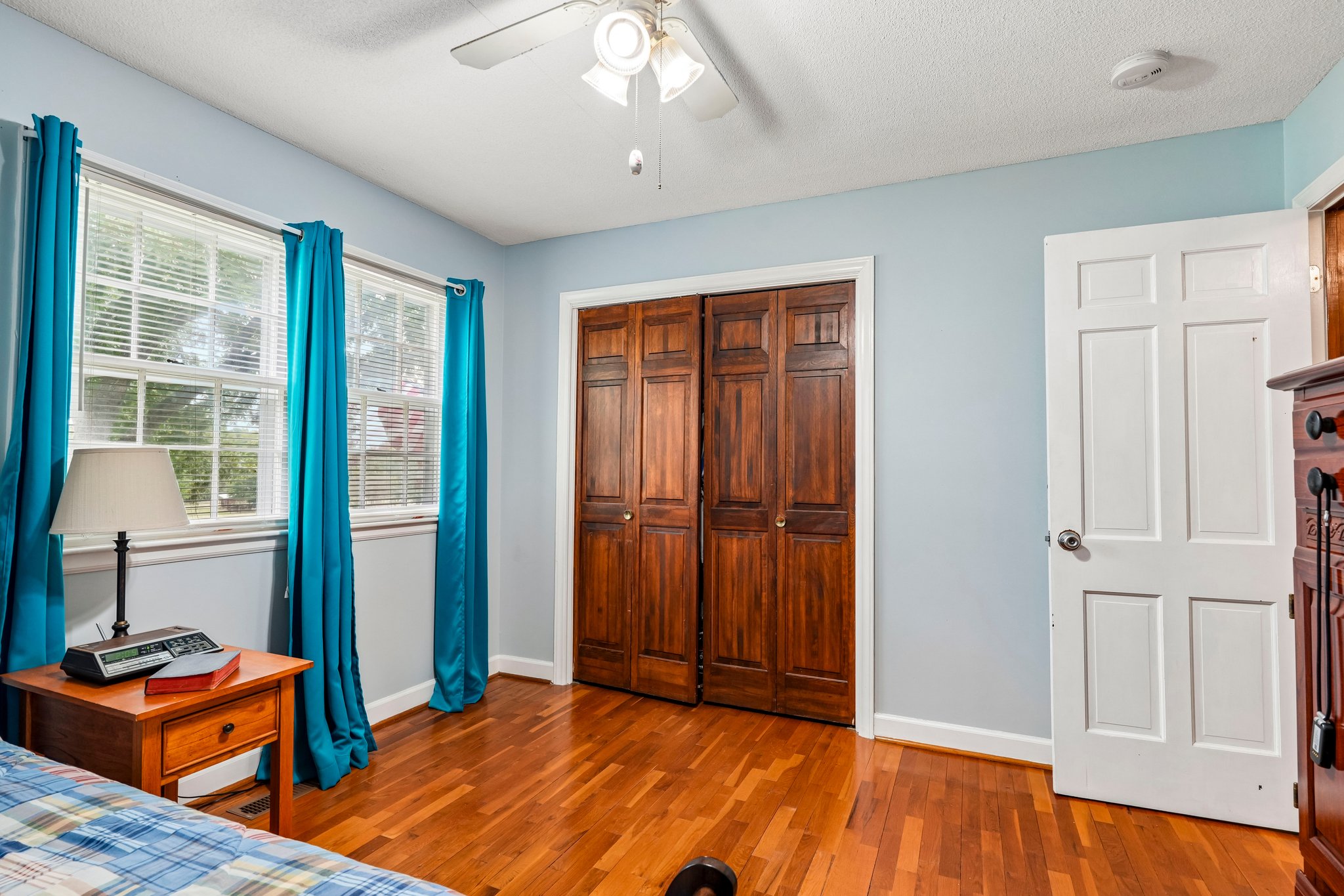 Patrick Rd-S1609-029.jpg