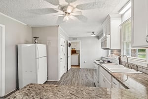 Patrick Rd-S1609-016.jpg