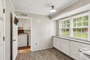 Patrick Rd-S1609-018.jpg