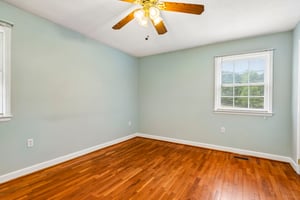 Patrick Rd-S1609-031.jpg